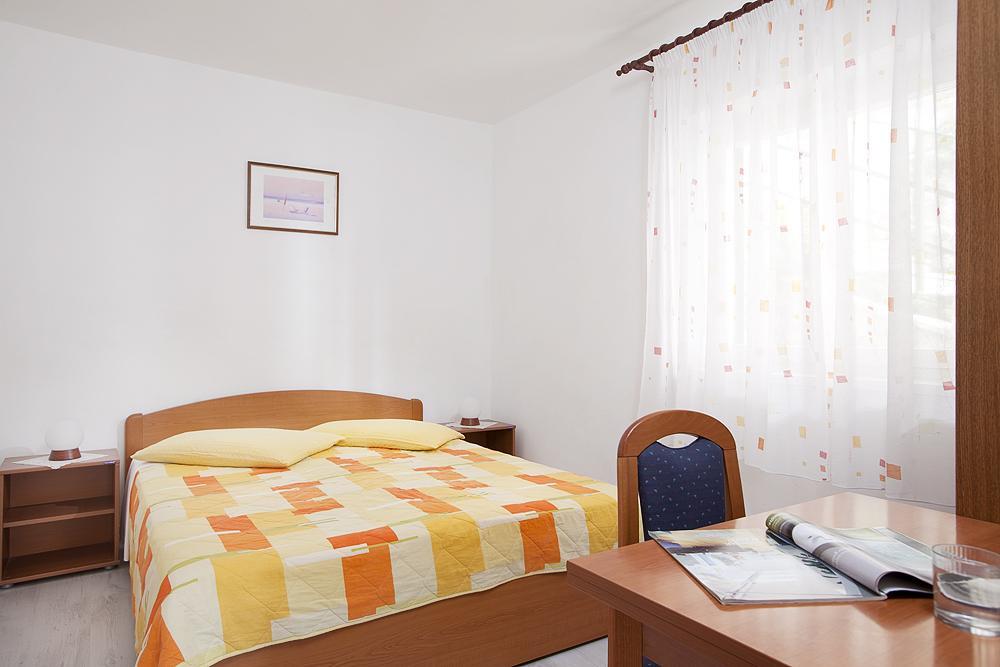 Apartments Iris Rabac Ngoại thất bức ảnh