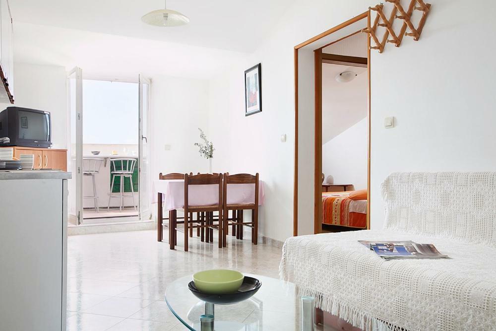 Apartments Iris Rabac Ngoại thất bức ảnh